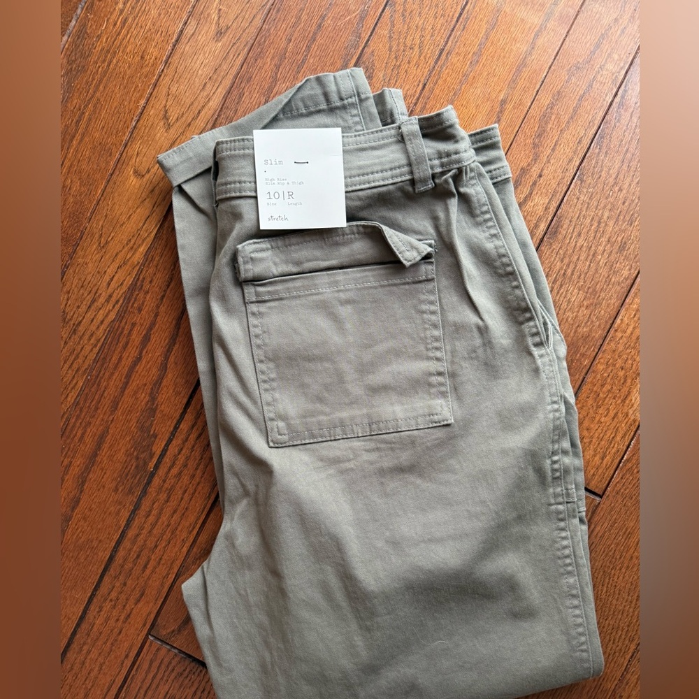 a new day Women's Straight Leg Pants in Green